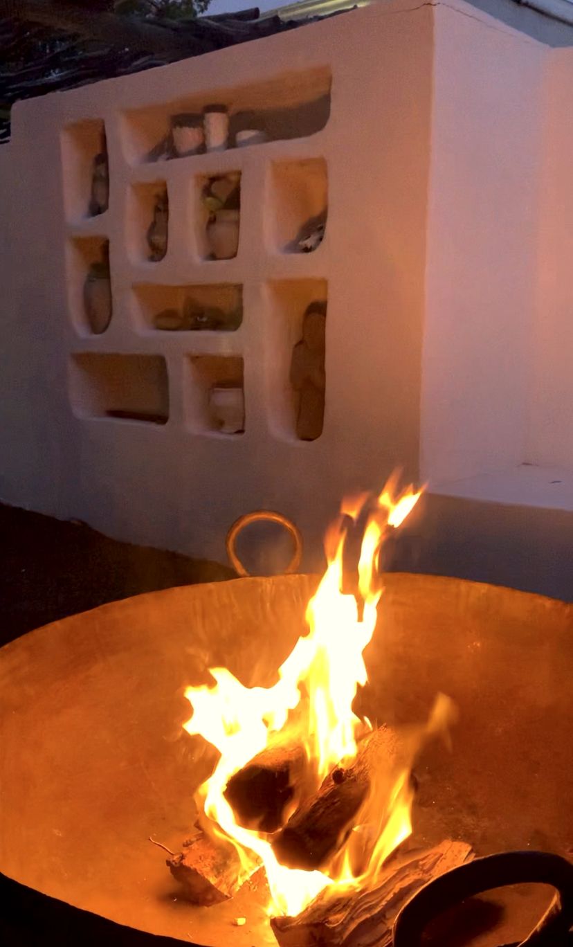 Fire pit